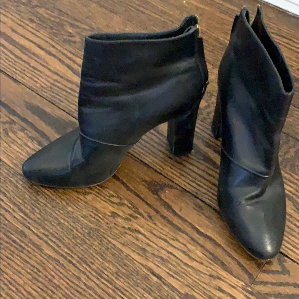 Jcrew black leather block heeled booties sz 8.5